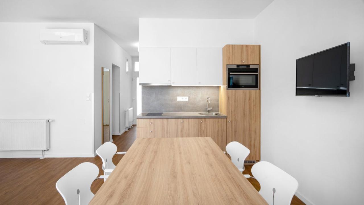 Szent Bernadett Csaladi Apartmanhaz Siofok Ngoại thất bức ảnh