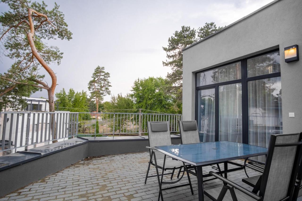 Szent Bernadett Csaladi Apartmanhaz Siofok Ngoại thất bức ảnh