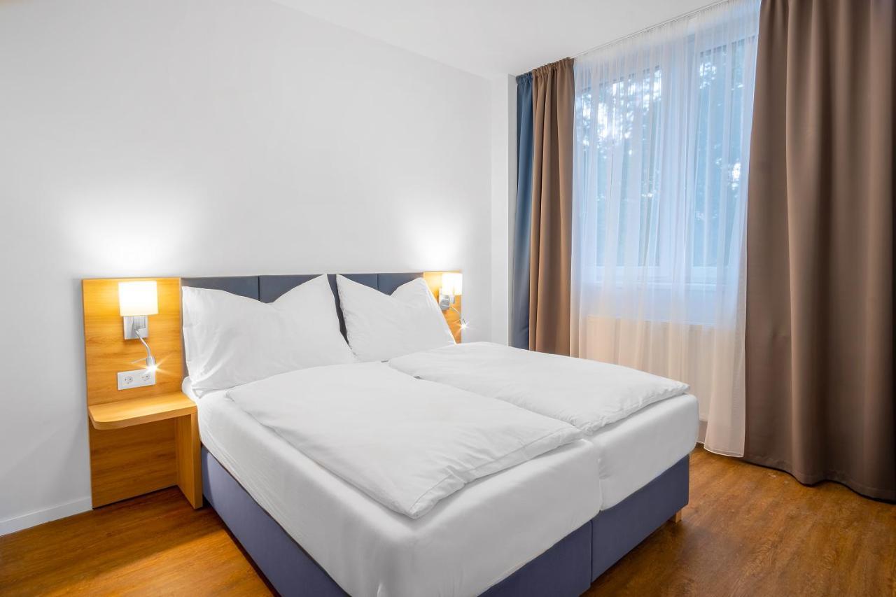 Szent Bernadett Csaladi Apartmanhaz Siofok Ngoại thất bức ảnh